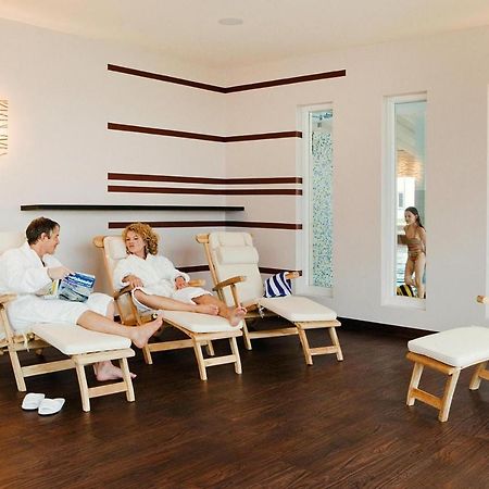 Resort Dorfhotel Boltenhagen Boltenhagen Bagian luar foto